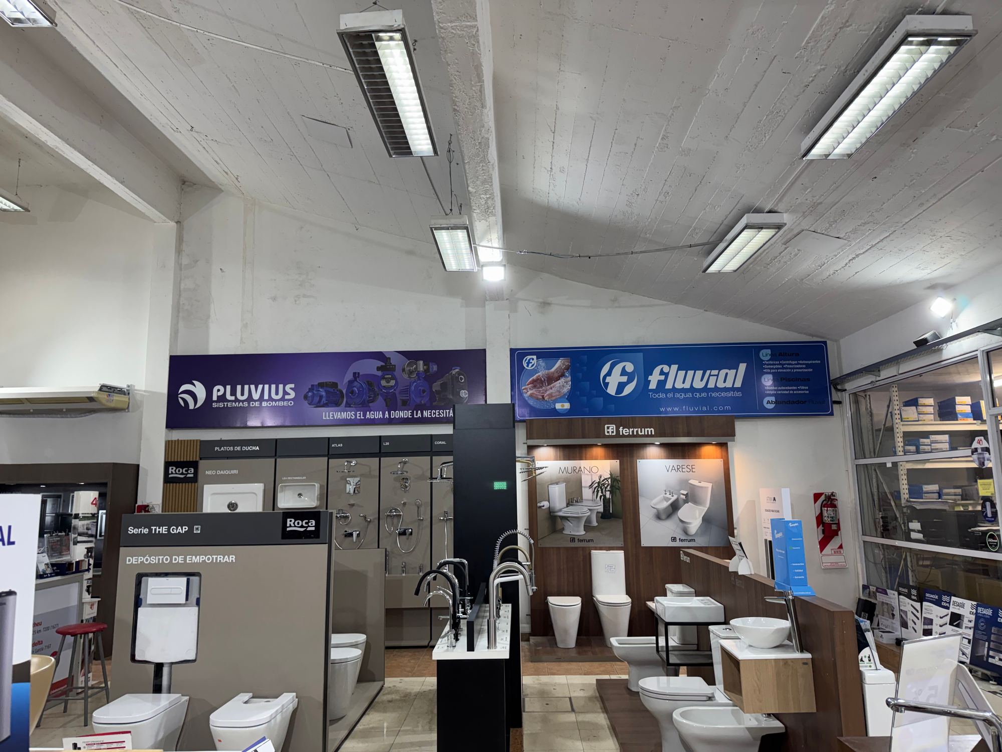Abelson — Equipamiento y gráfica de sucursales — foto 15
